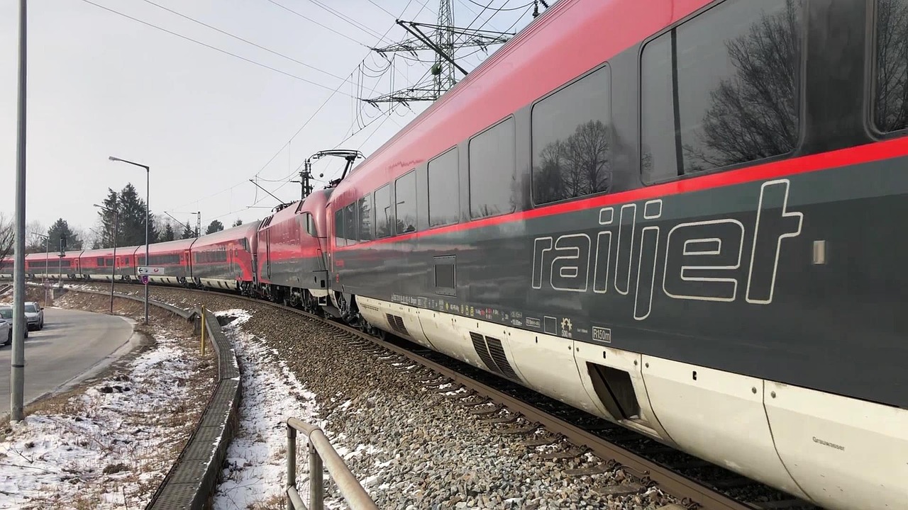 成宜高速建設(shè)進(jìn)展順利，未來(lái)通車將大幅提升區(qū)域交通便捷性——最新消息速遞