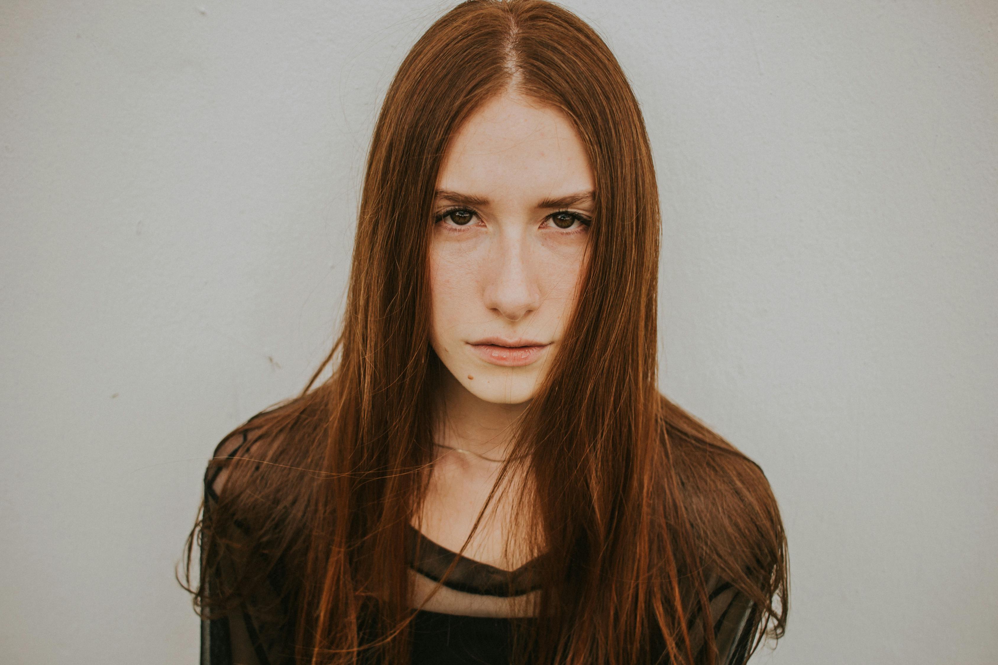 最新款頭發(fā)發(fā)型，時(shí)尚潮流的多元展現(xiàn)