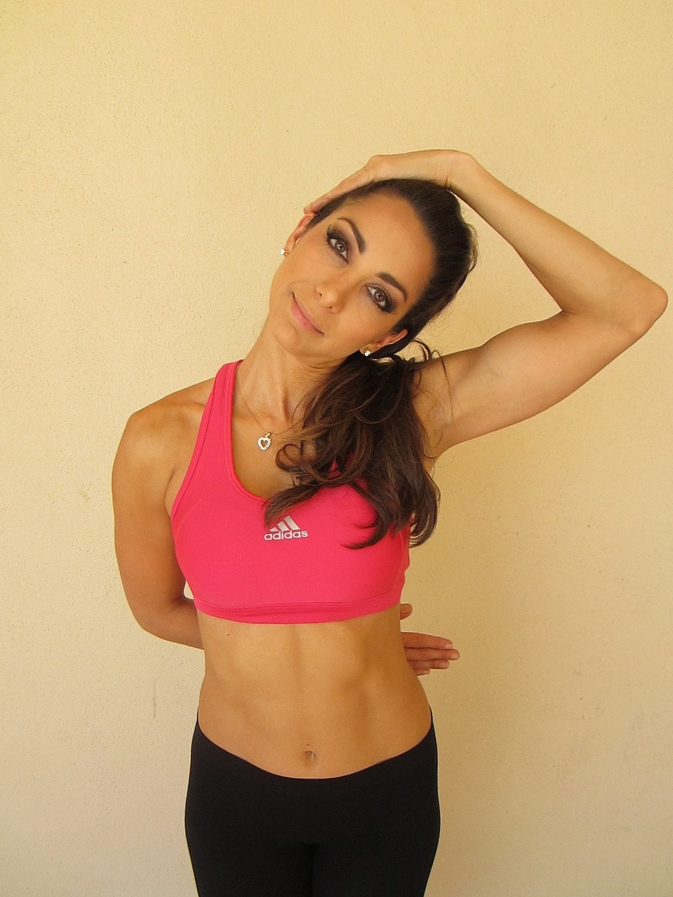 娜恩最新動態(tài)，閃耀之星持續(xù)綻放光芒